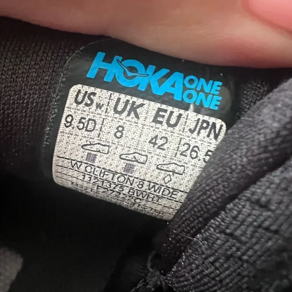 Hoka One One Clifton 8 Black White Women Shoes size 9.5D